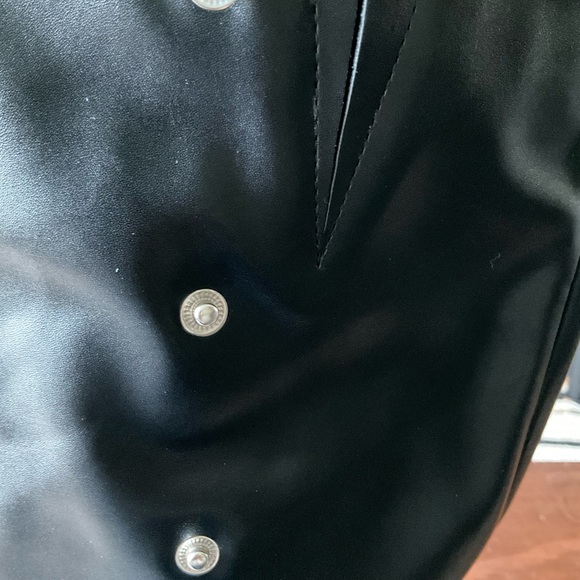 Amazon Essentials Black slouching boots. Metallic Accents - Picture 7 of 14